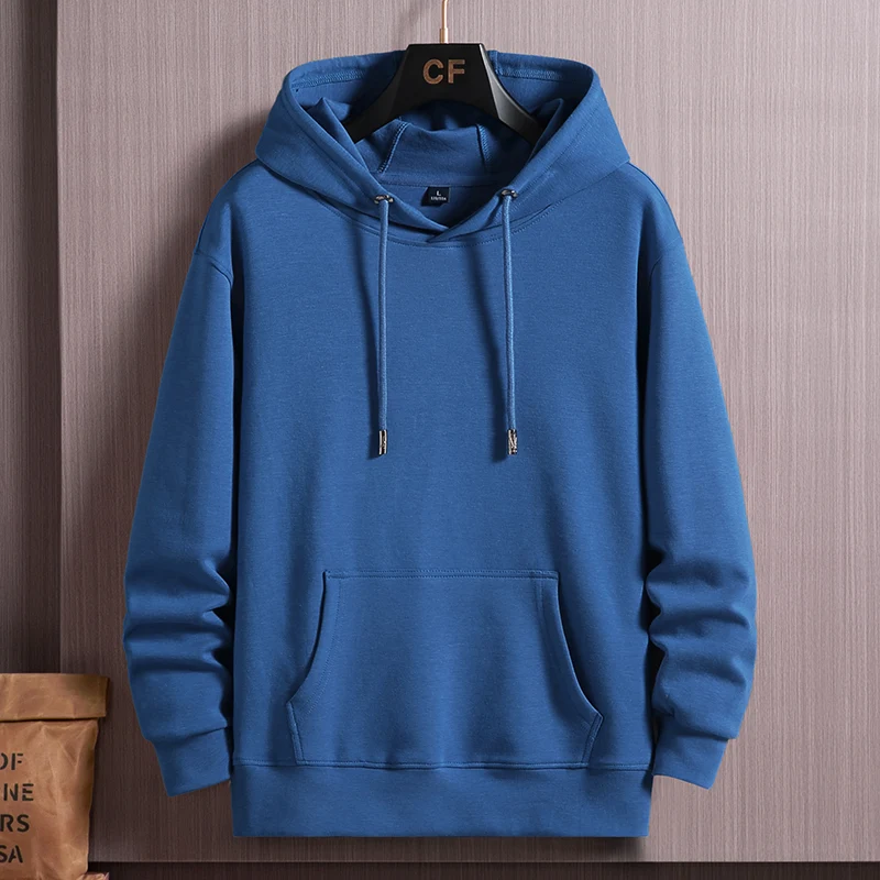 Sudadera con capucha 80% algodón.